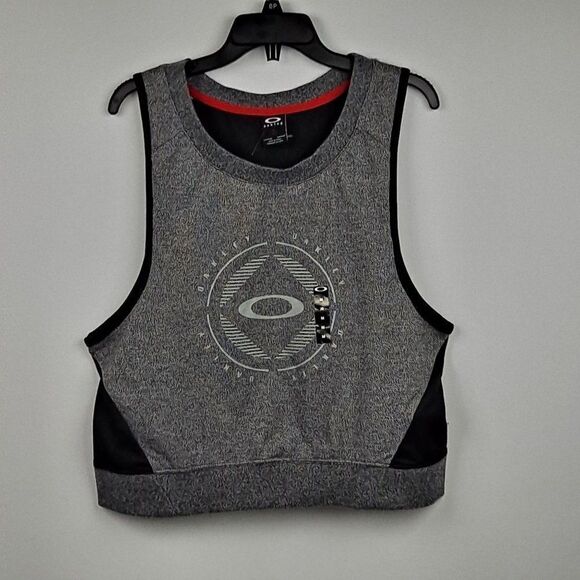 Oakley Mens Athletic Top NWT - Picture 1 of 9